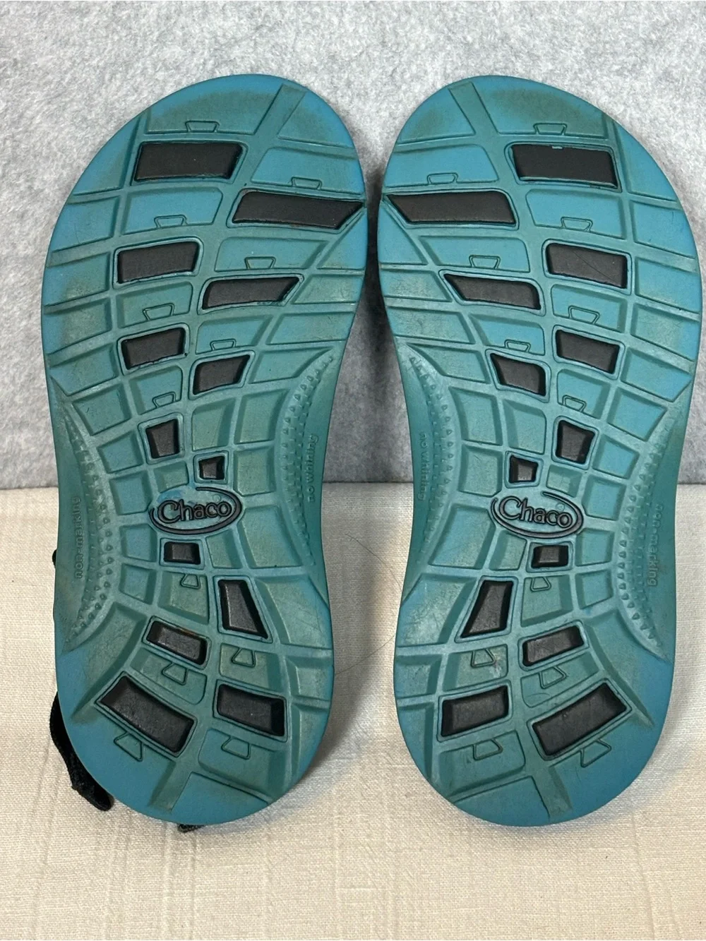 Chaco Kids' ZX/2 EcoTread Double-Strap Sandals-Fiesta Rainbow Colorway-Girls 3